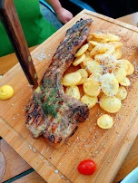 Steak Mit Griechische Pommes Beilagesalat